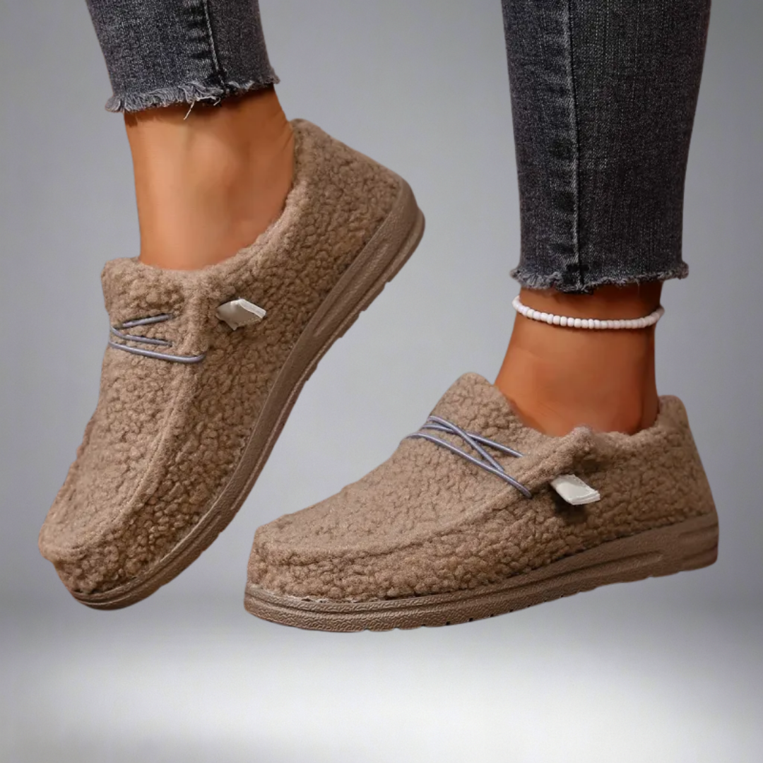 Luna™ | Warm Teddy Slippers