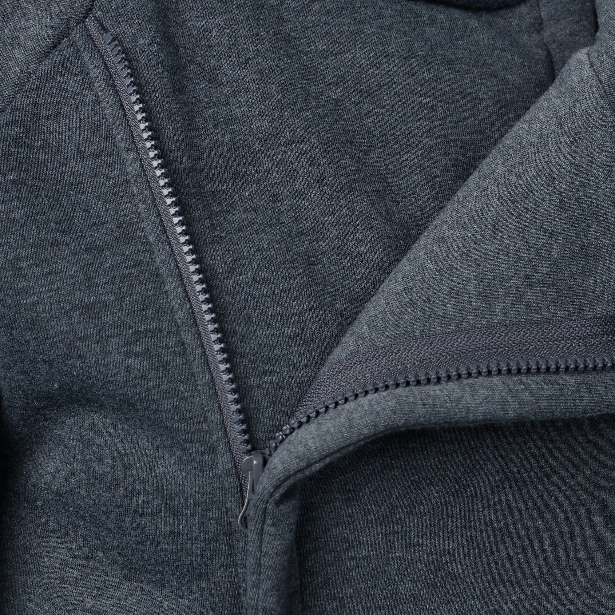 LOUIS & MARGOT | SWEAT À CAPUCHE ZIPPÉ CROISÉ POUR HOMME