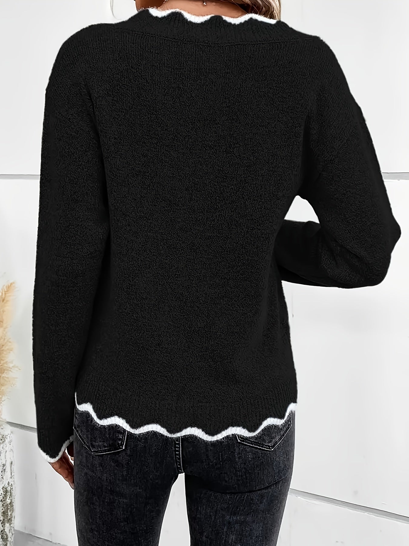 Éline™ | Pull Col V Festonné