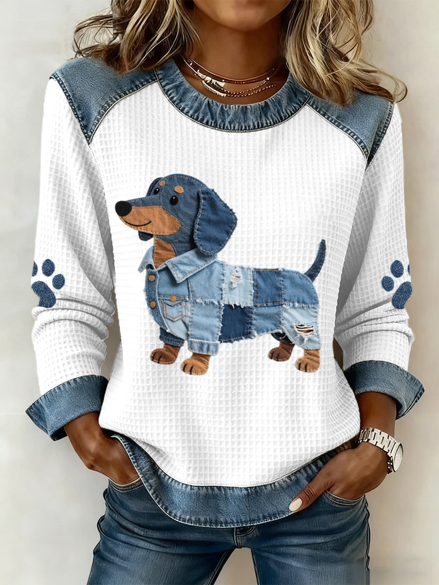 Julia - Charmant chien saucisse avec patchwork en denim