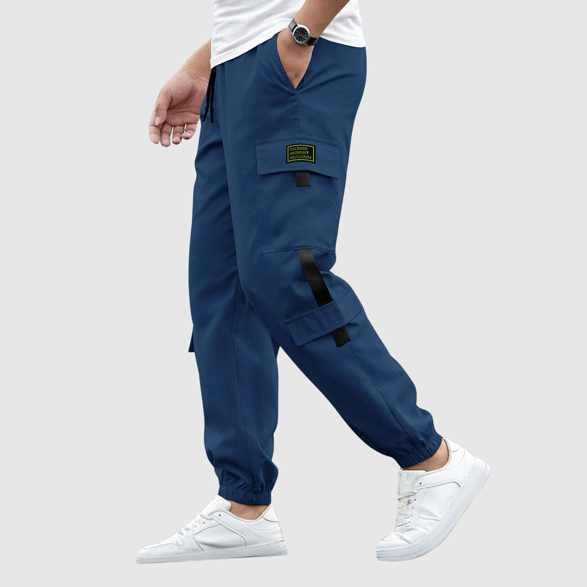 LOUIS & MARGOT | PANTALON CARGO COUPE RELAXEE