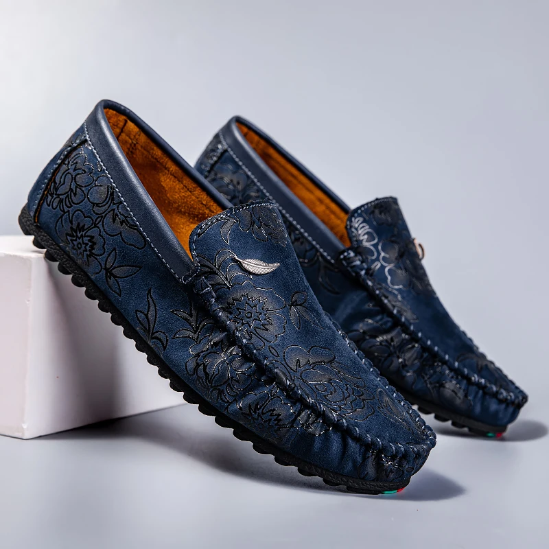 Loafers en cuir avec fleurs