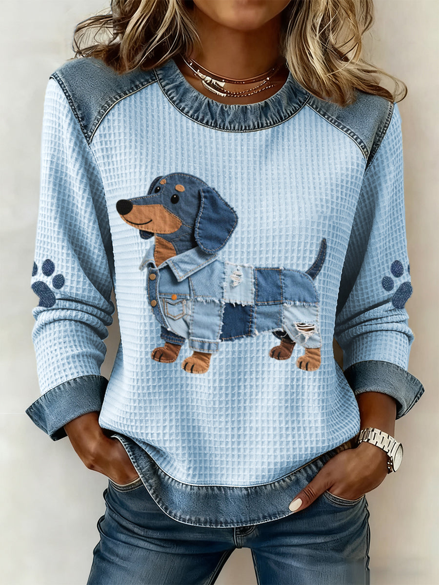 Julia - Charmant chien saucisse avec patchwork en denim
