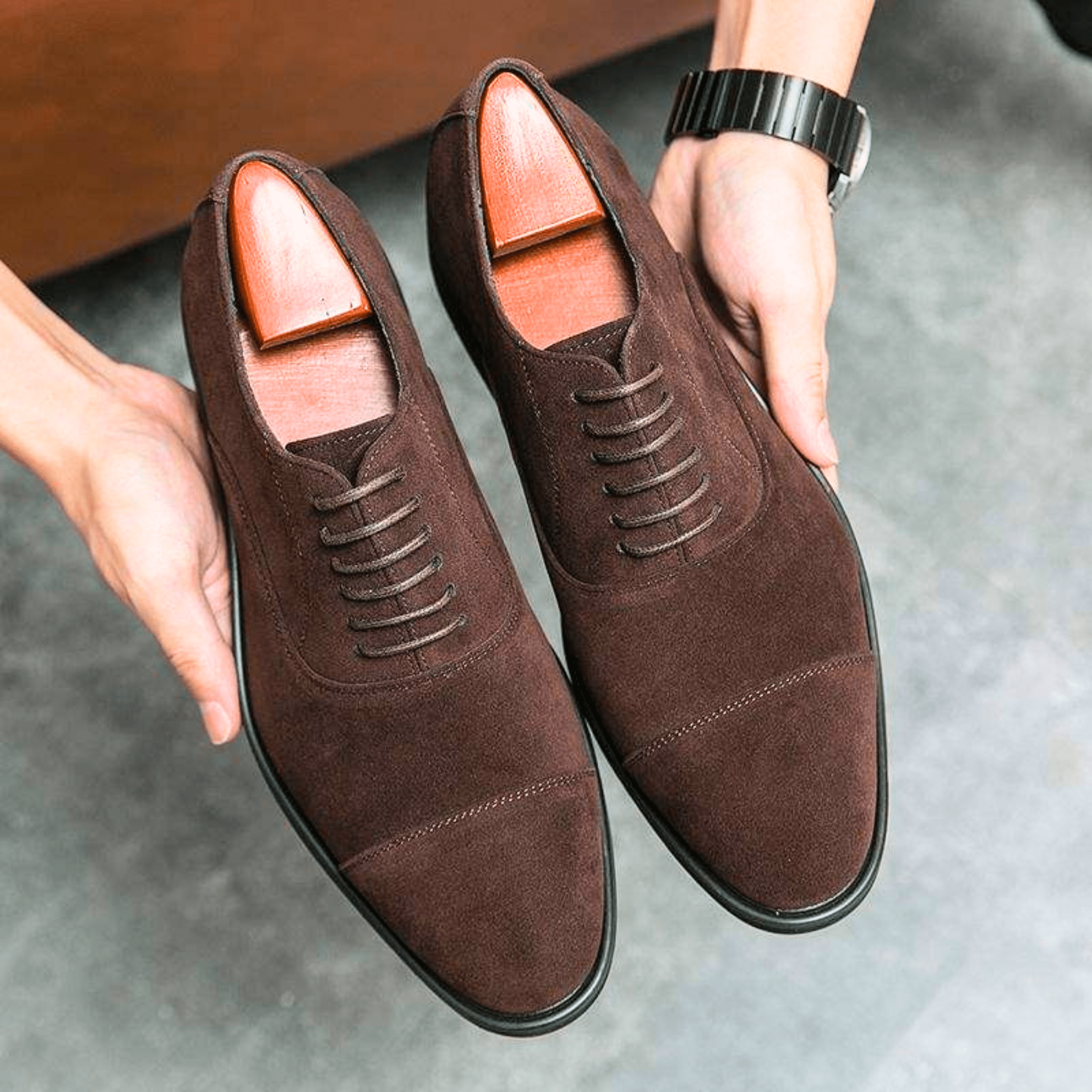 LOUIS & MARGOT | CHAUSSURES EN DAIM POUR HOMMES